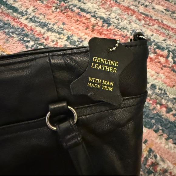 Vintage Small Black Leather Tote Bag - Picture 4 of 5